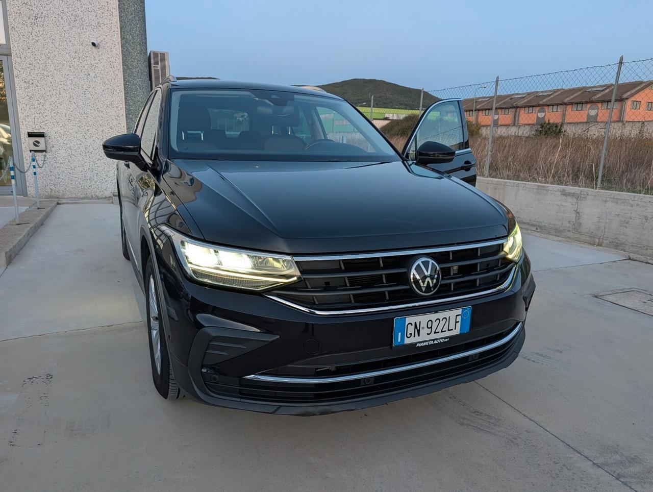 VOLKSWAGEN TIGUAN 2.0 Tdi Cambio Manuale '23