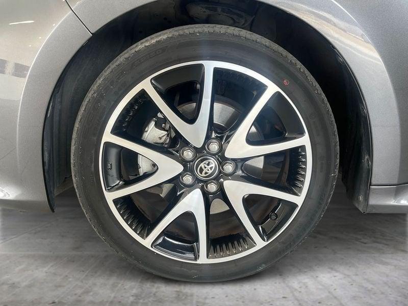 Toyota Yaris Yaris 1.5h Lounge