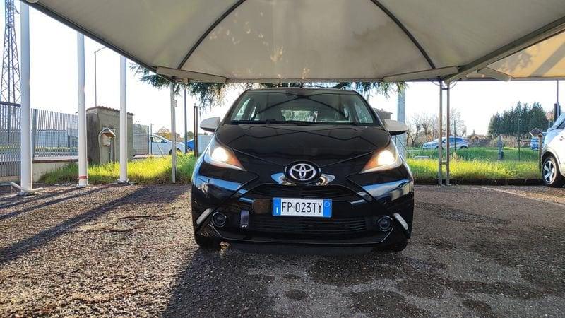 Toyota Aygo 1.0 VVT-i x-cool TSS