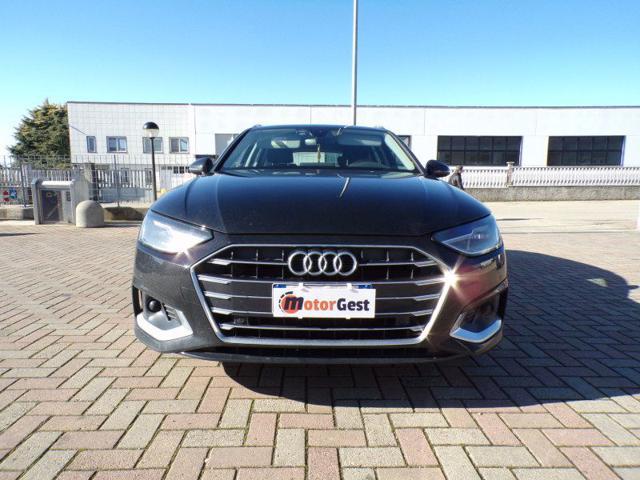 AUDI A4 Avant 30 TDI/136 CV S tronic Business Advanced