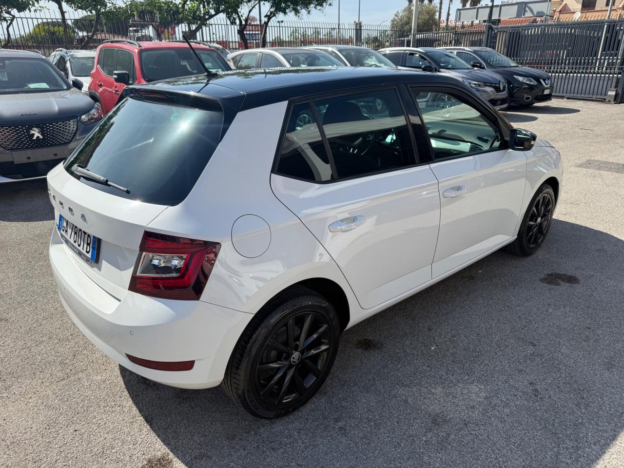 Skoda Fabia 1.0 TSI Twin Color Nero