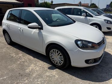 Volkswagen Golf 1.6 5p. Trendline GPL