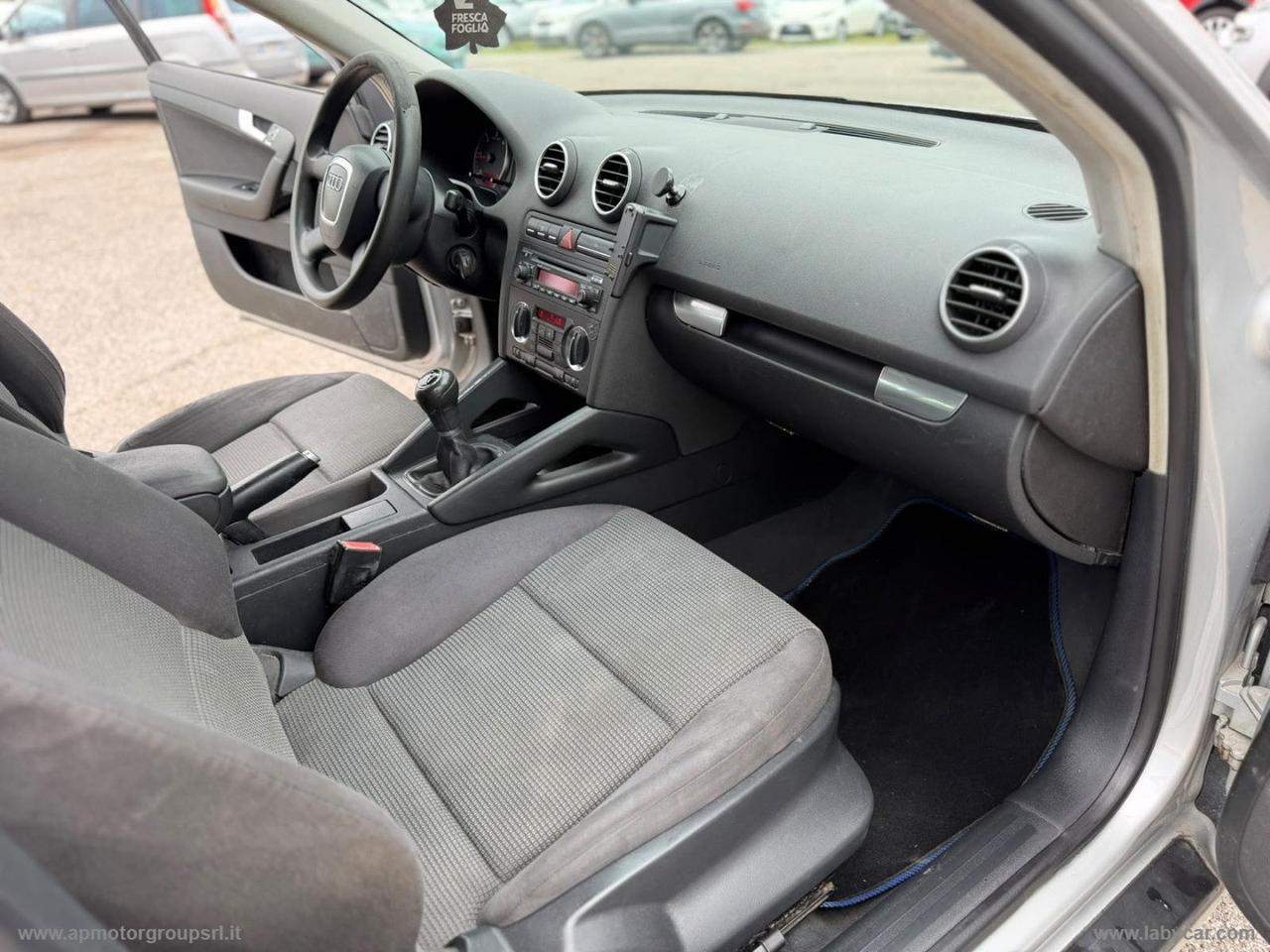 AUDI A3 SPB 2.0 16V TDI Ambiente