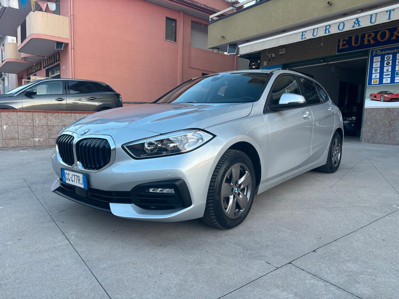 Bmw 116d Advantage AUTOMATICA - 07-2021