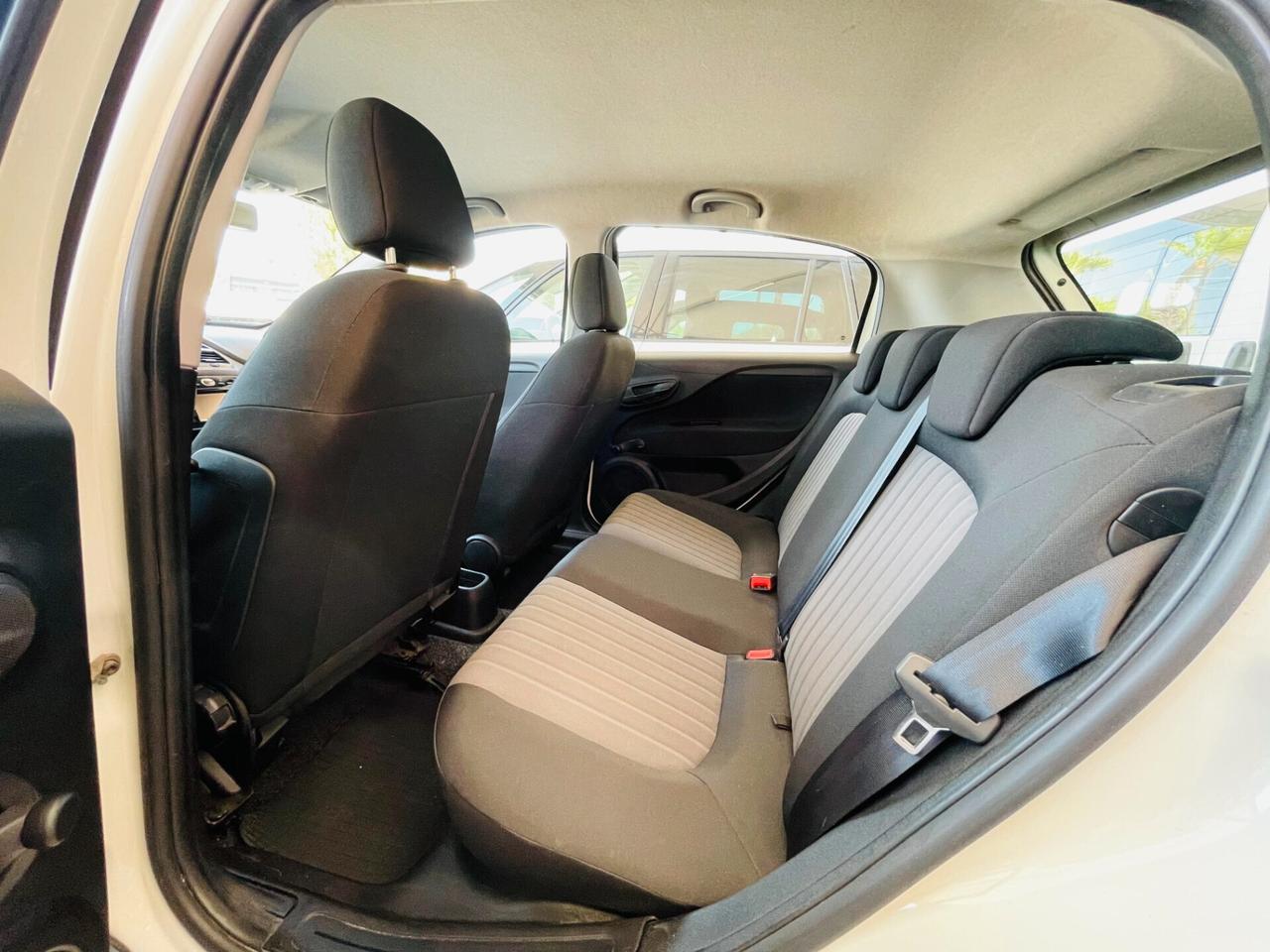 Fiat Punto 1.3 MJT II S&S 95 CV 5 porte Street