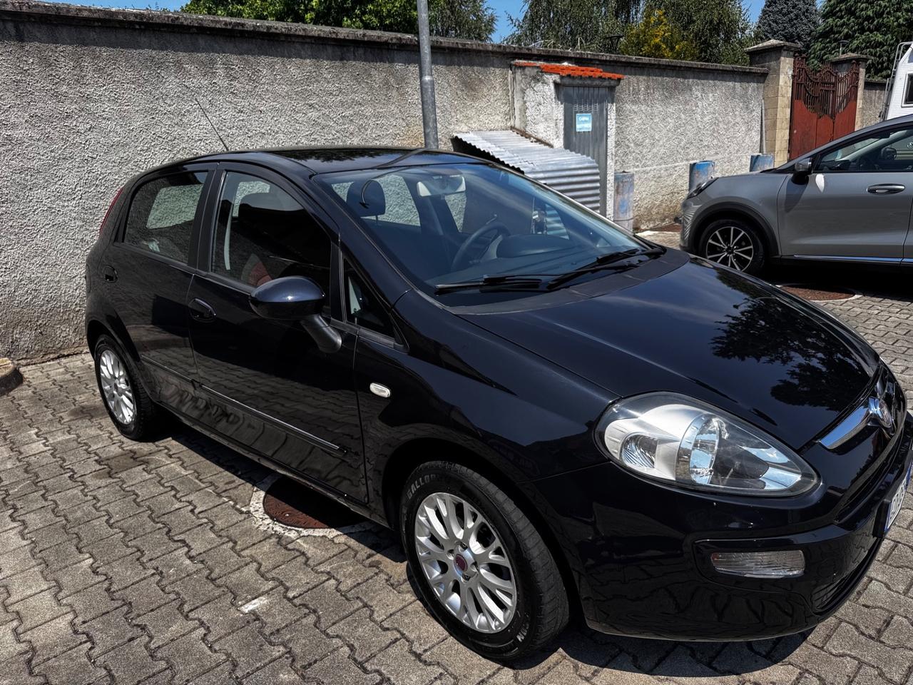 Fiat Punto 1.4 8V 5 porte GPL neopatentati. 96000km