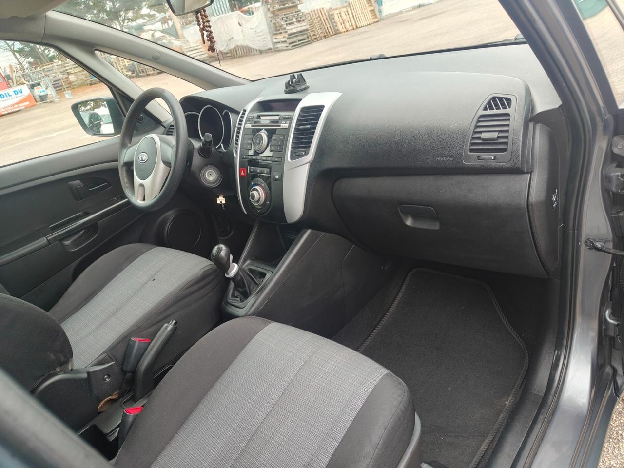 Kia Venga 1.4 CRDi 90CV WGT EX