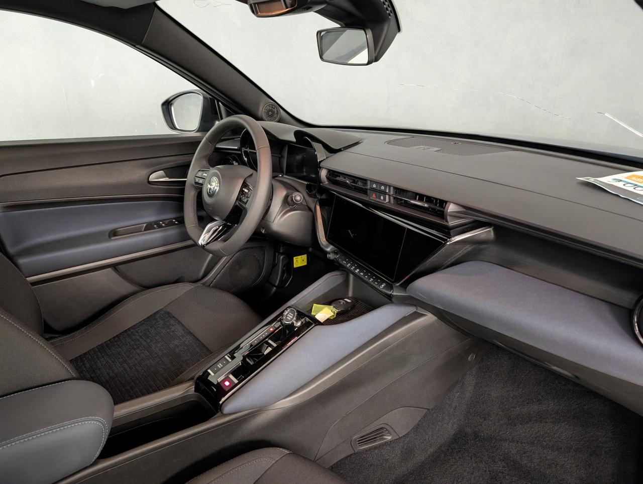 Alfa Romeo junior 1.2 Hybrid 145cv EDCT6