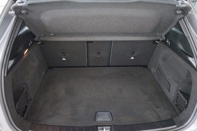 MERCEDES-BENZ GLA 180 d Automatic Business UFFICIALE UNIPROP.