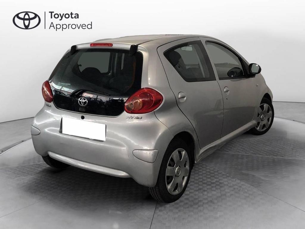 Toyota Aygo 5 Porte 1.0 VVT-i Sol