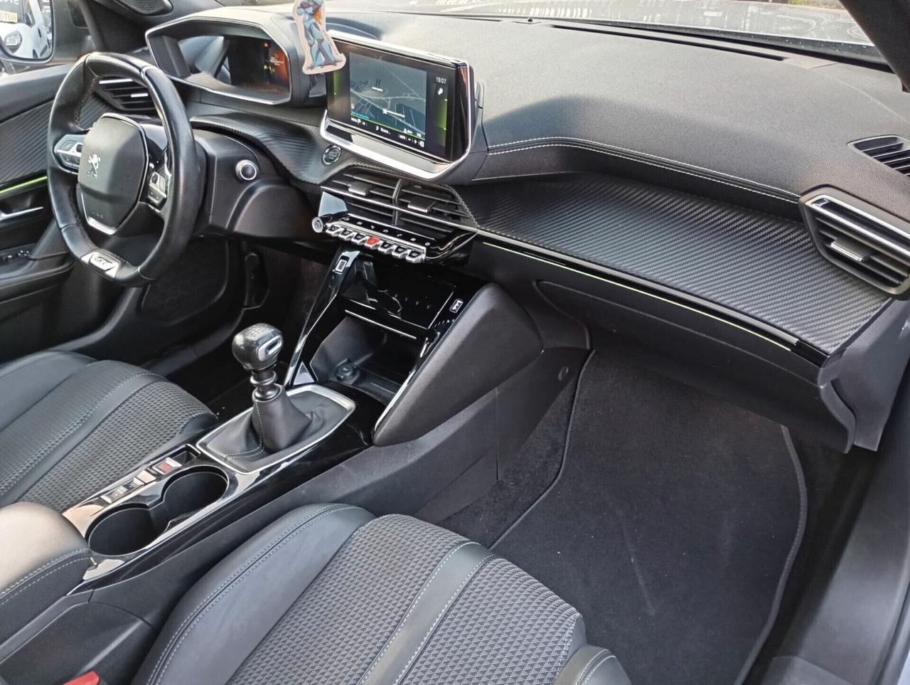 Peugeot 2008 1.5 BlueHDi 110CV GT