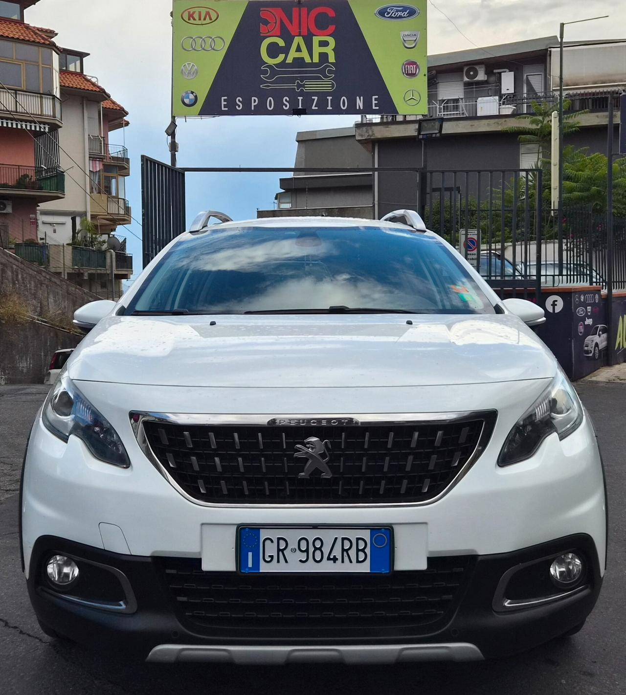 Peugeot 2008 BlueHDi 100 Allure
