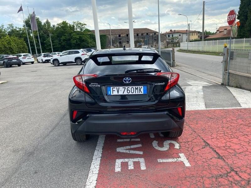 Toyota C-HR 1.8 Hybrid E-CVT Trend