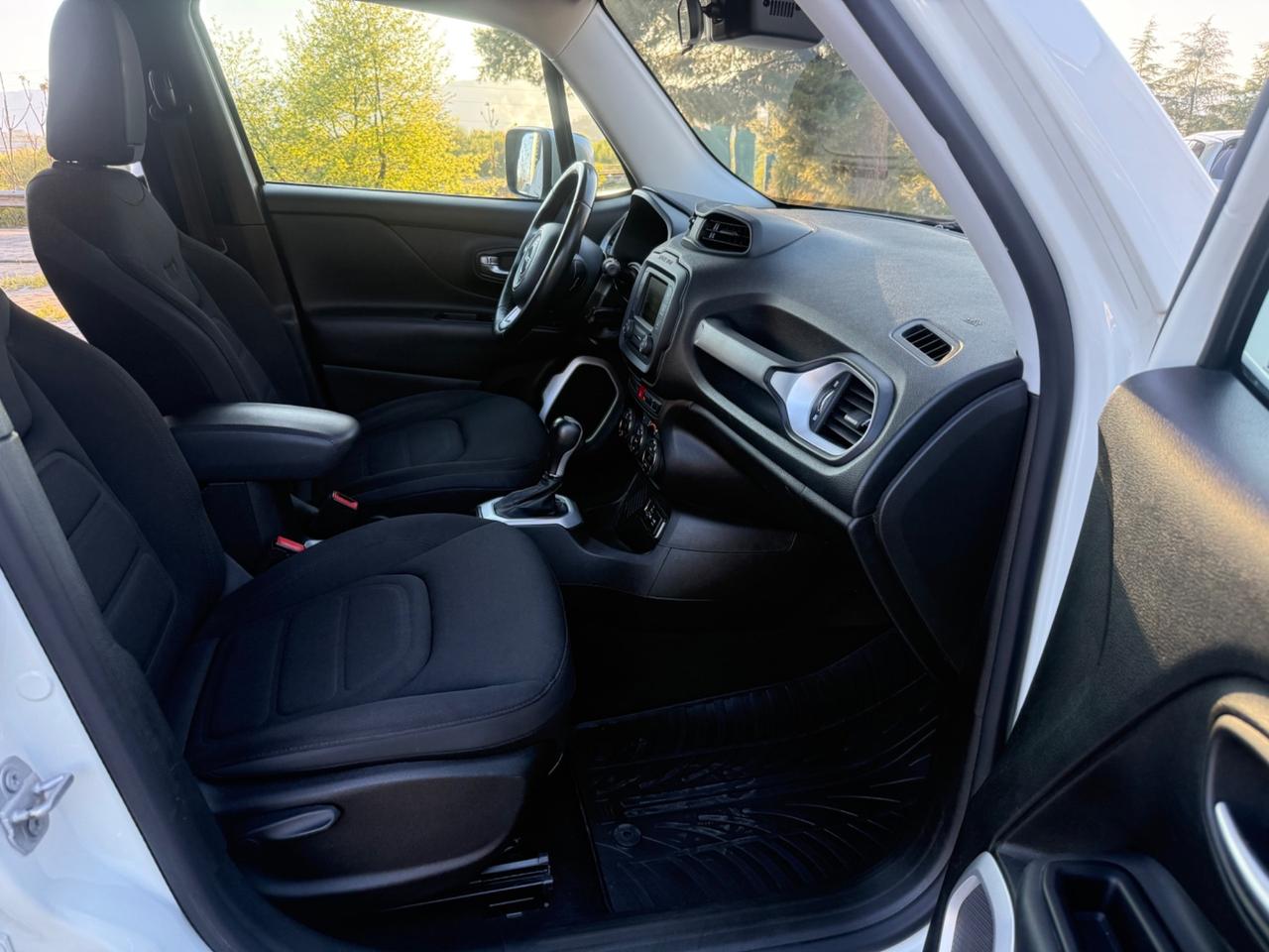 Jeep Renegade 1.6 Mjt DDCT 120 CV Limited