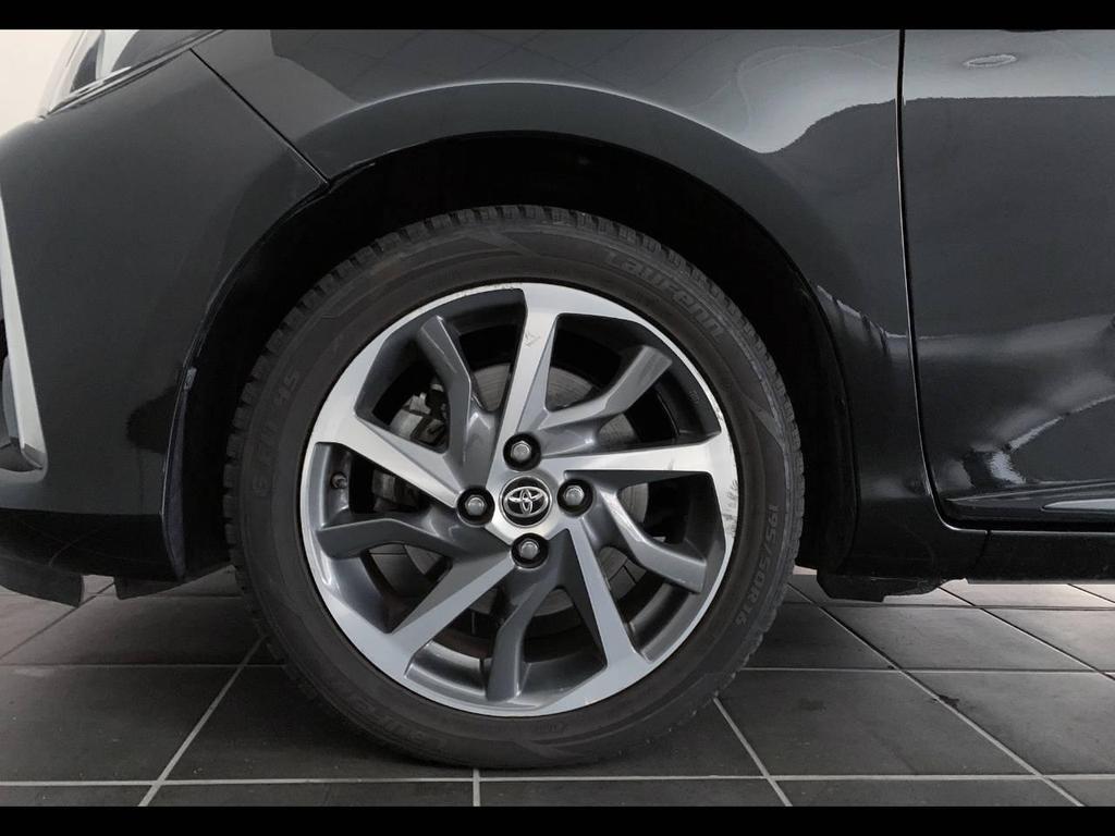 Toyota Yaris 5 Porte 1.5 VVT-i Hybrid Lounge Blue E-CVT