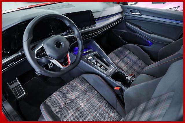 VOLKSWAGEN Golf 2.0 TSI DSG GTI