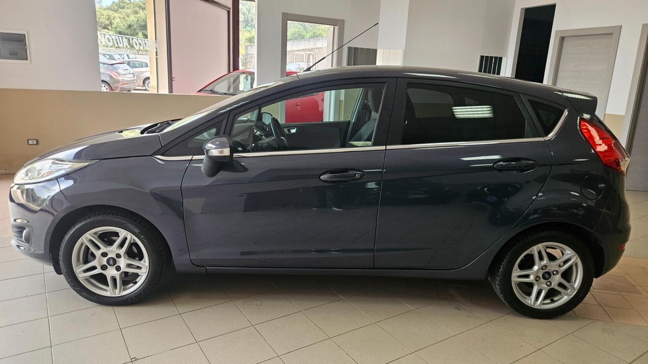 Ford Fiesta 1.5 TDCi 75CV 5 porte Titanium