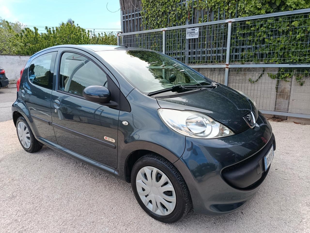 Peugeot 107 1.4 HDi 5p. Sweet Years