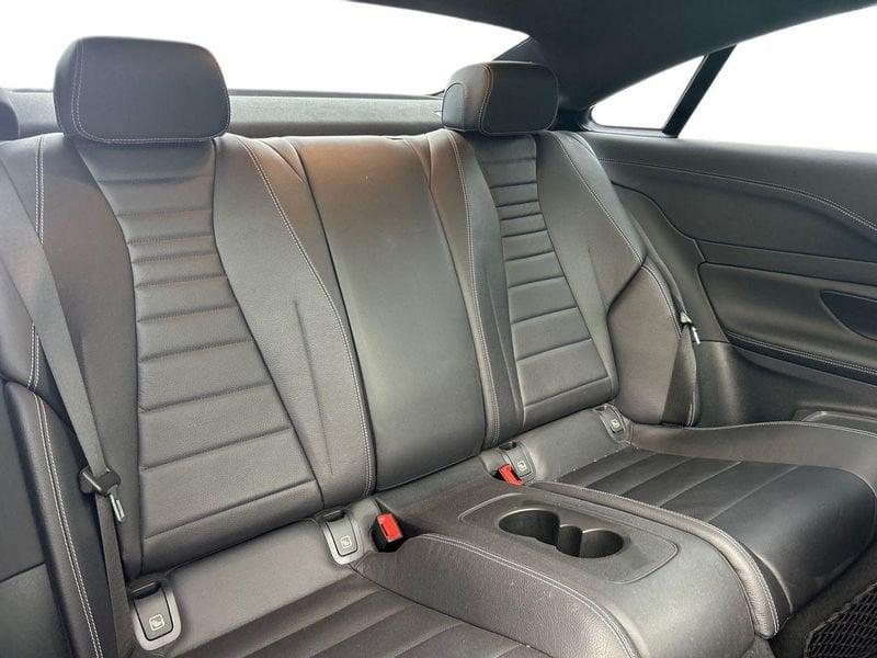 Mercedes-Benz Classe E Cpé Classe E - C238 Coupe E Coupe 220 d Premium 4matic auto
