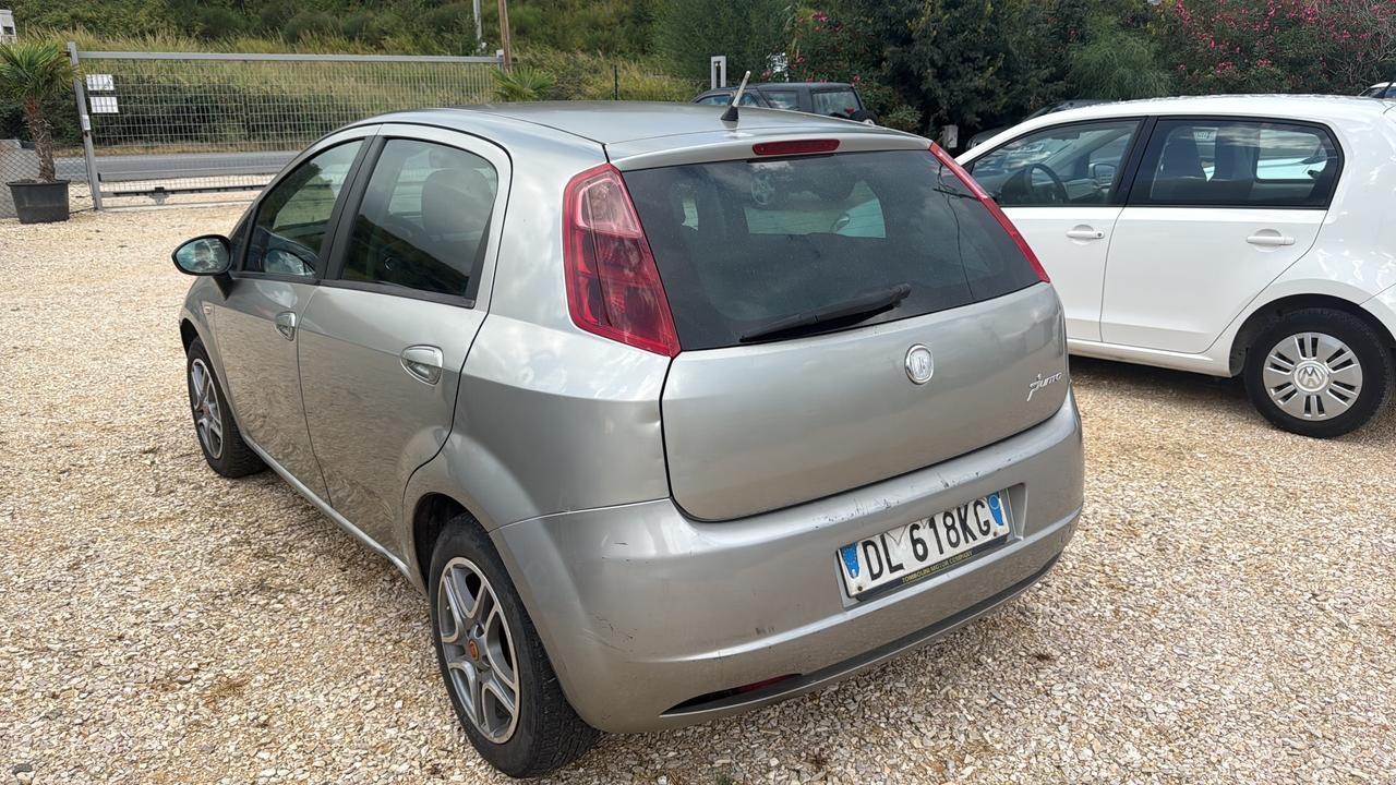 Fiat Grande Punto 1.3 MJT 75 1.290€