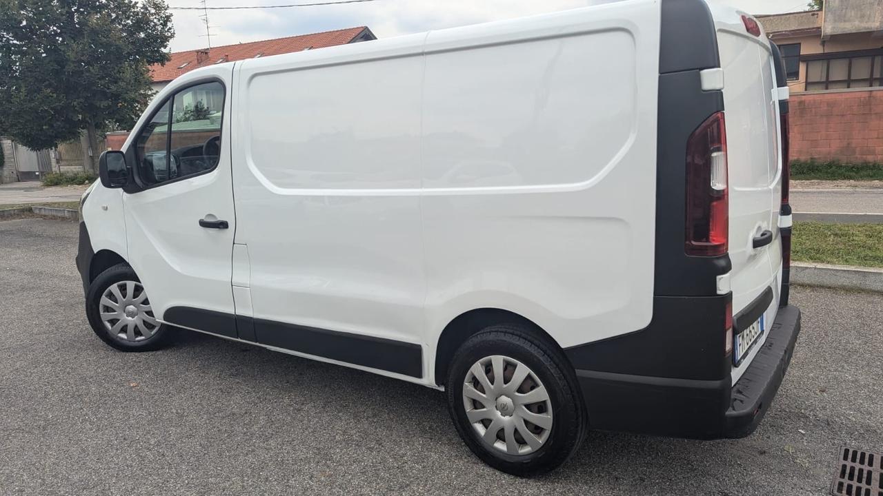 Opel Vivaro Euro6 2018