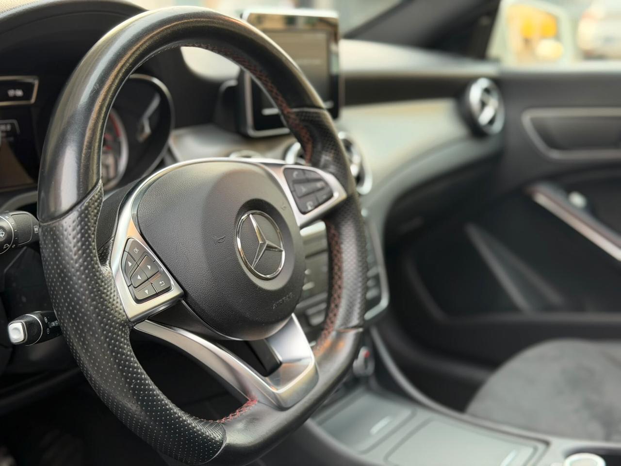 Mercedes-benz CLA 200 CDI Automatic Premium