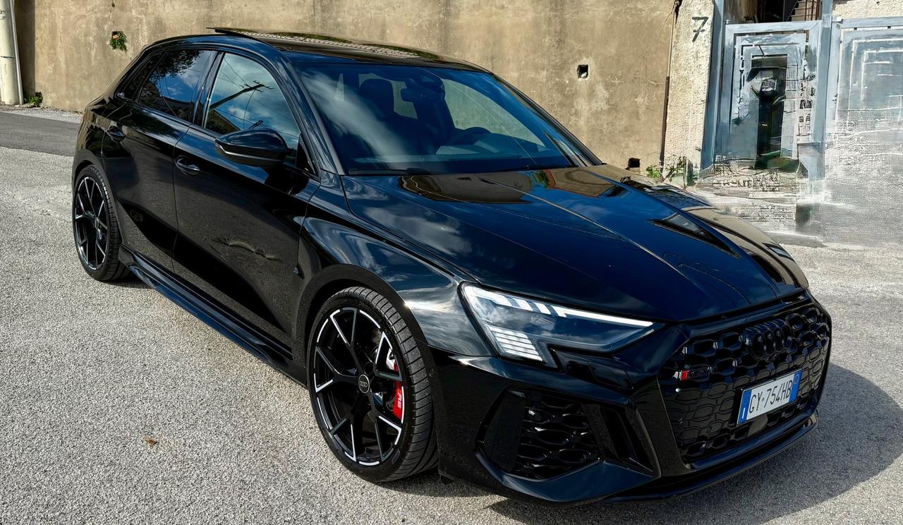 Audi RS3 IPER FULL