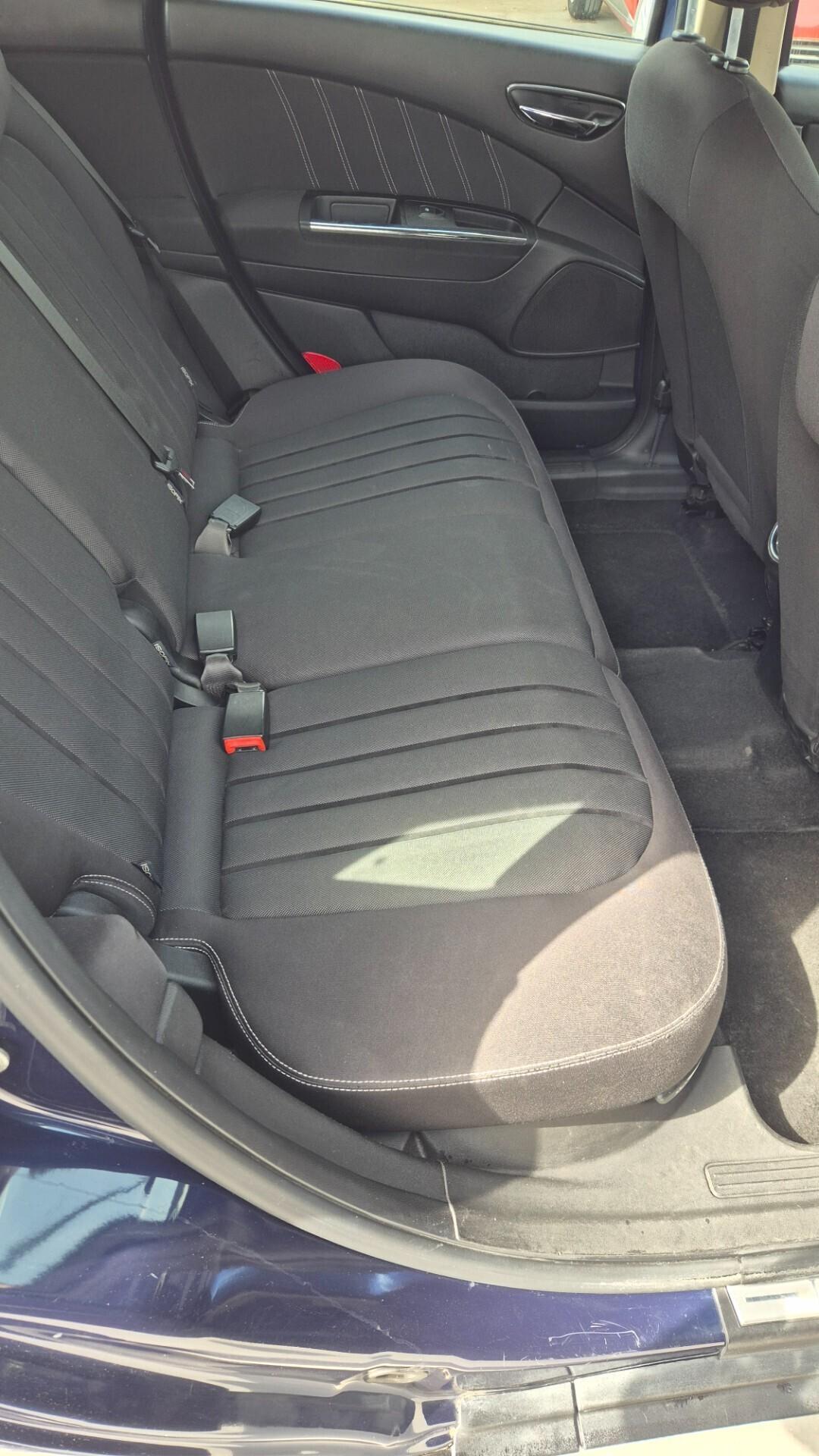 Lancia Delta 1.6 MJT DPF Platino