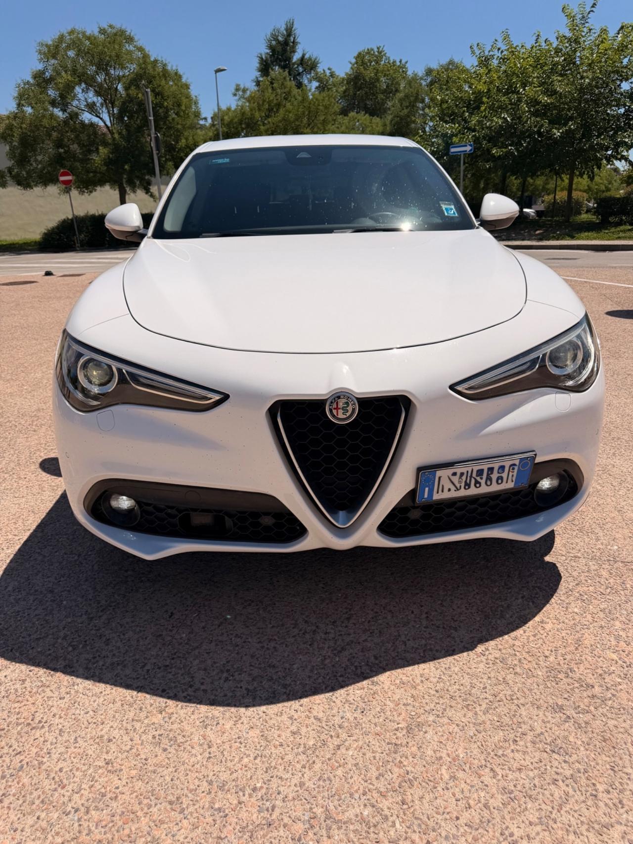 Alfa Romeo Stelvio 2.2TD 2018 PRONTO USO GARANZIA