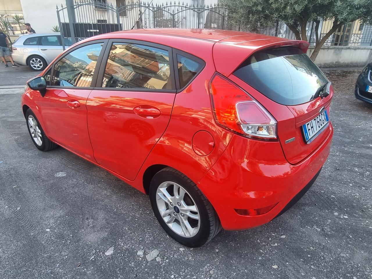 Ford Fiesta 1.0 EcoBoost 100CV 5 porte Titanium
