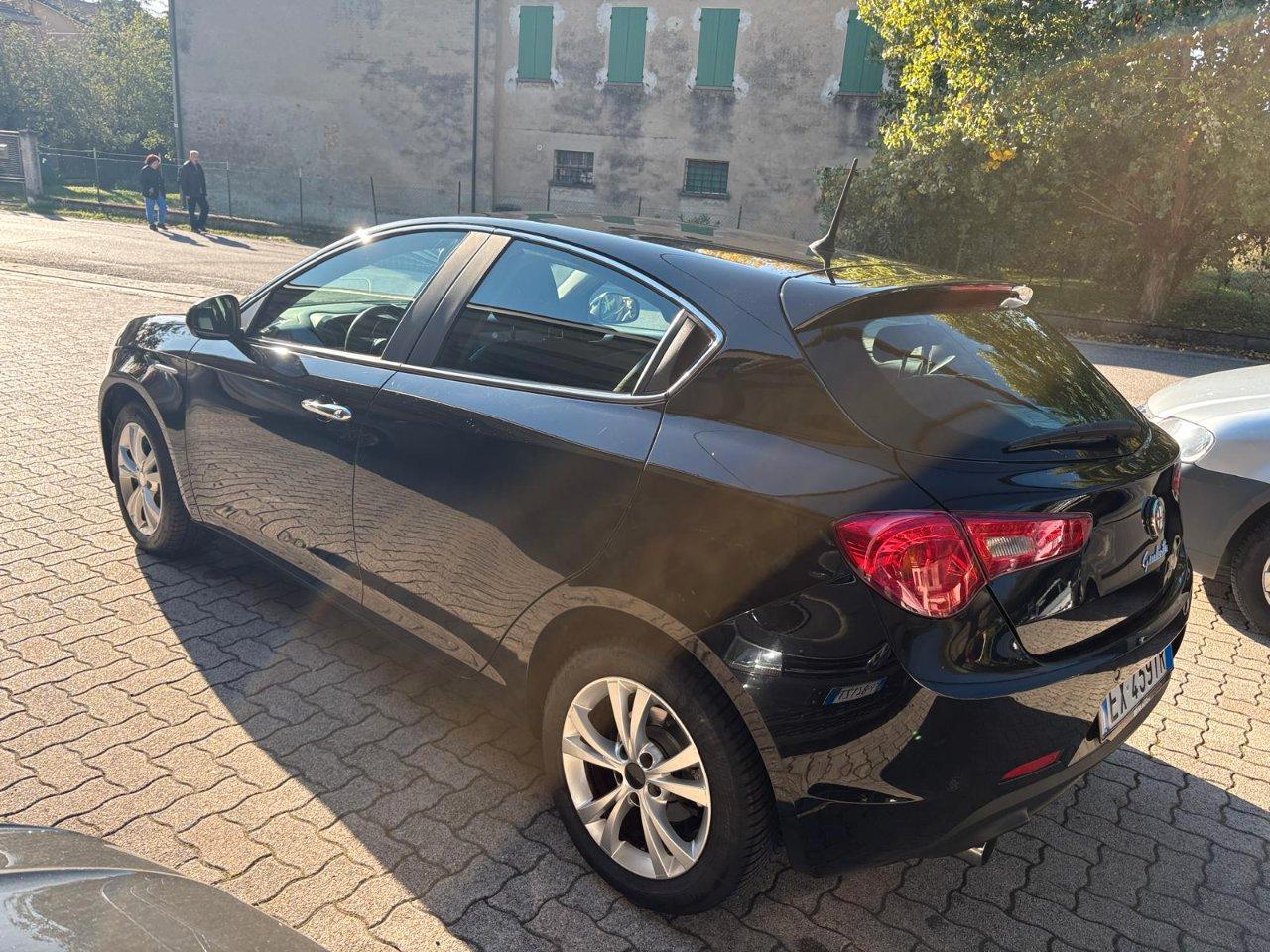 Alfa Romeo Giulietta 1.6 jtdm Business OK NEOPATENTATO