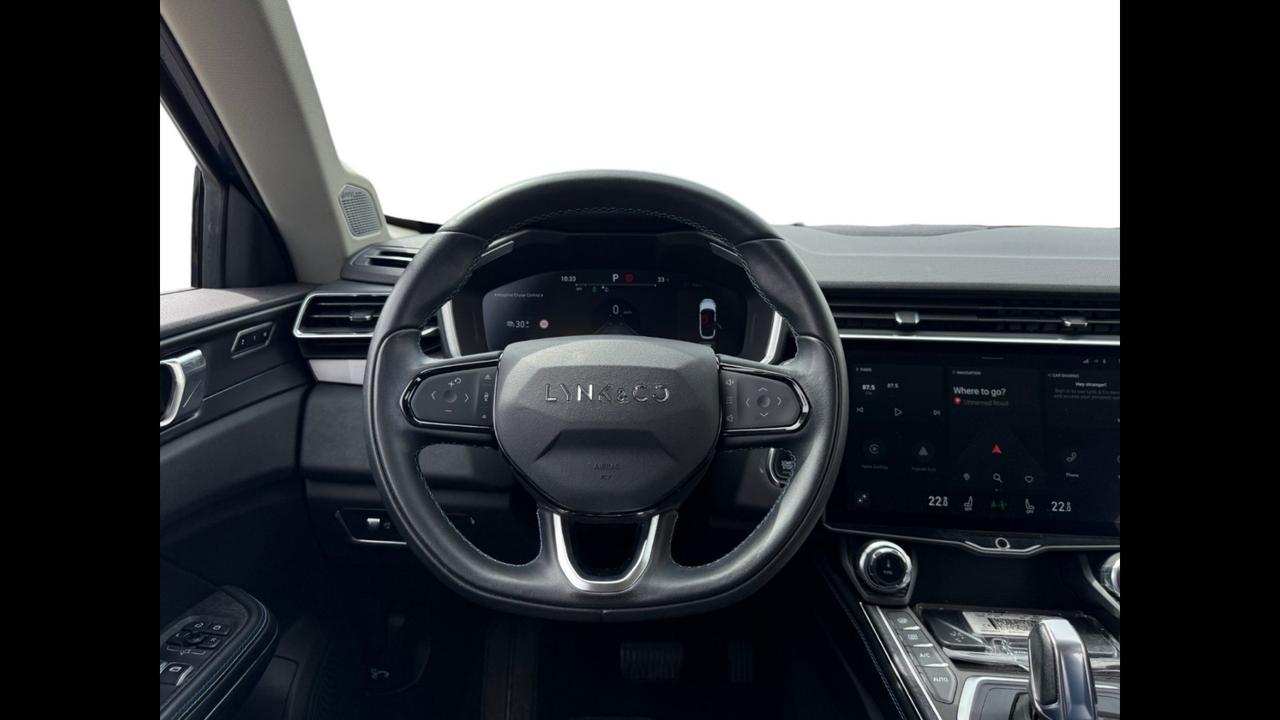Lynk & Co 01 - 01 1.5 td phev auto