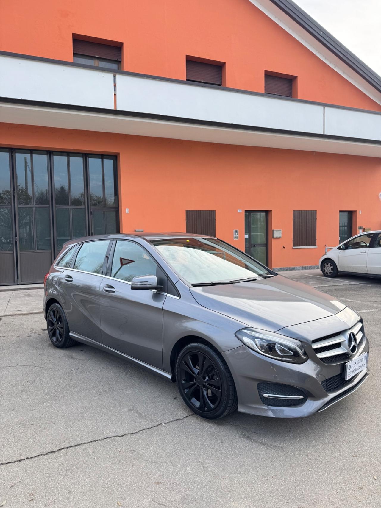 Mercedes-benz B 180 d Automatic Sport