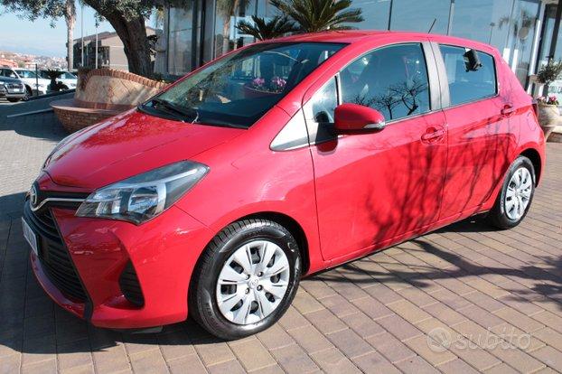 Toyota Yaris 1.0 5p. 69cv x neopatentati active