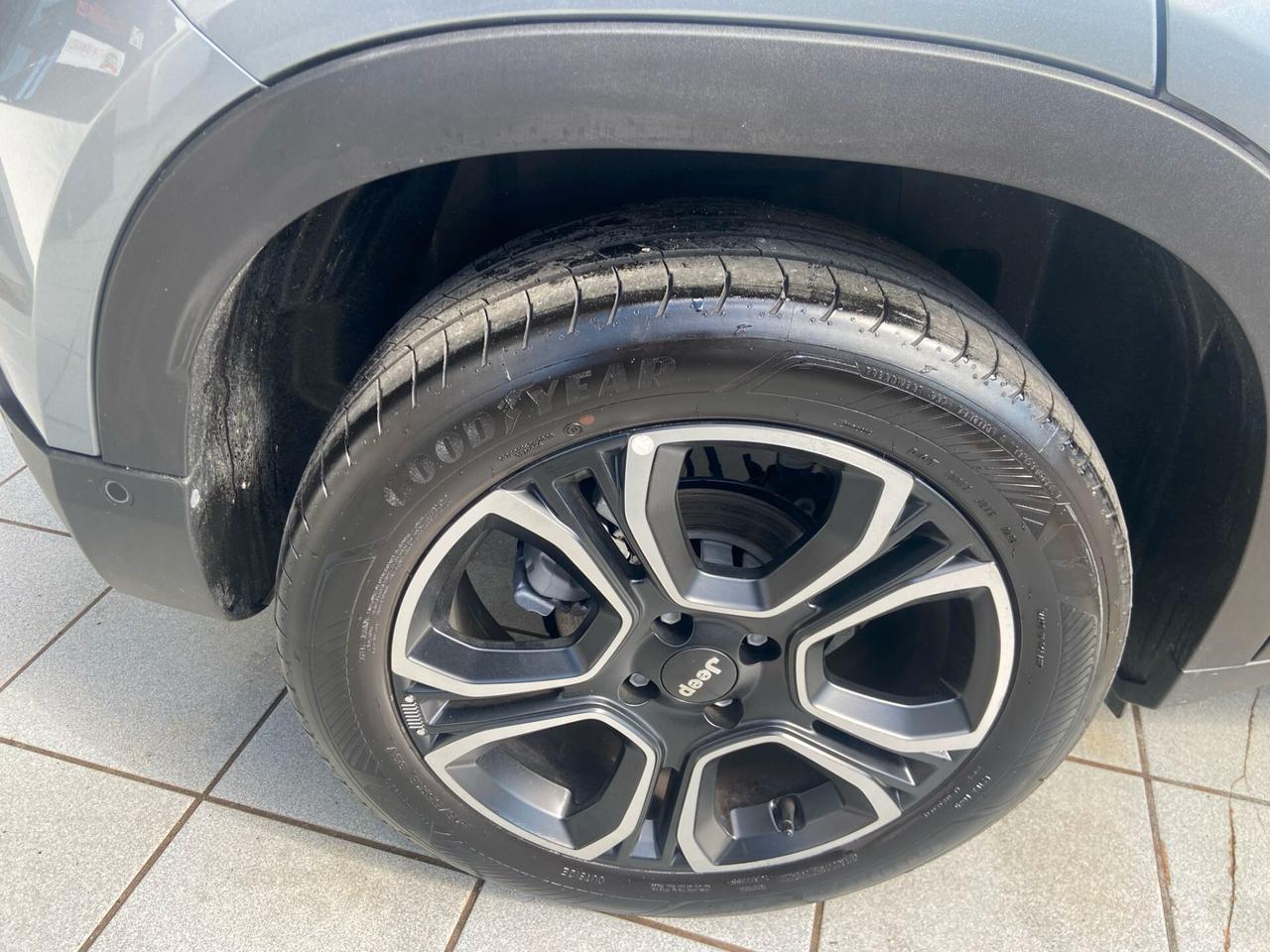 Jeep Avenger 1.2 Turbo 100 CV Summit 2025