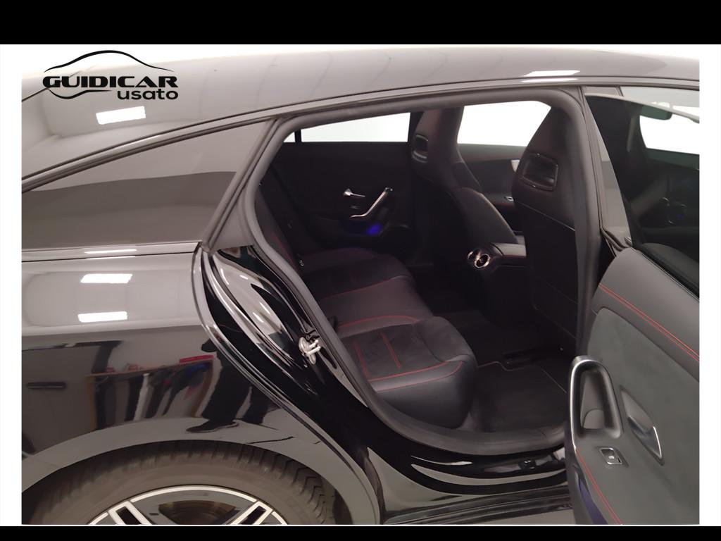 Mercedes-Benz CLA Sh.Brake - X118 - CLA Shooting Brake 200 d Premium auto