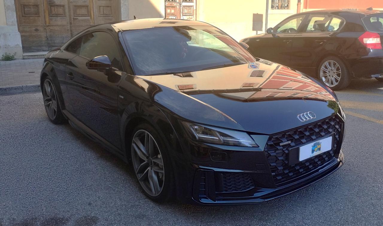 Audi TT Coupé 45 TFSI quattro S-LINE S tronic