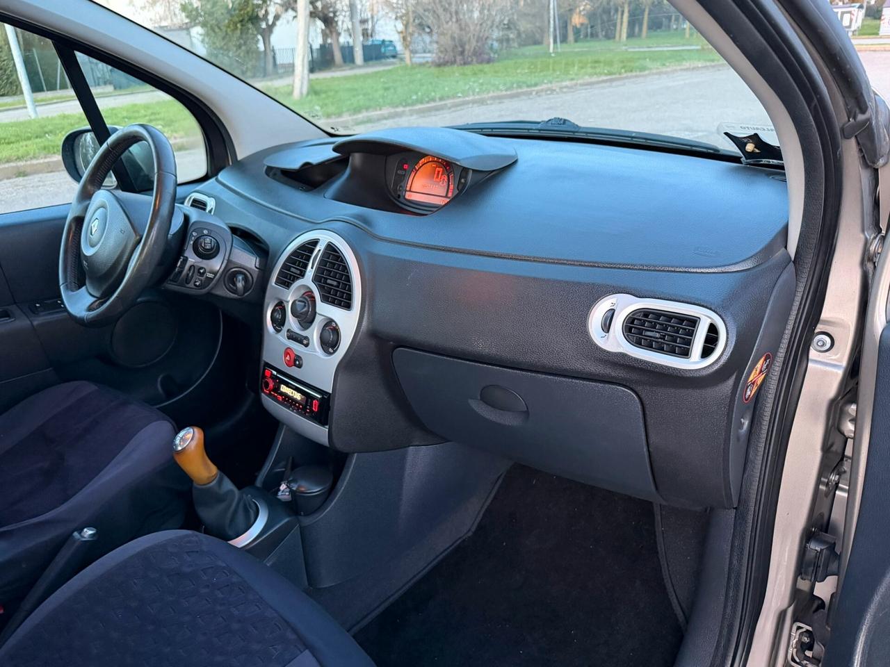 Renault Modus Grand 1.5 dCi 85CV Dynamique