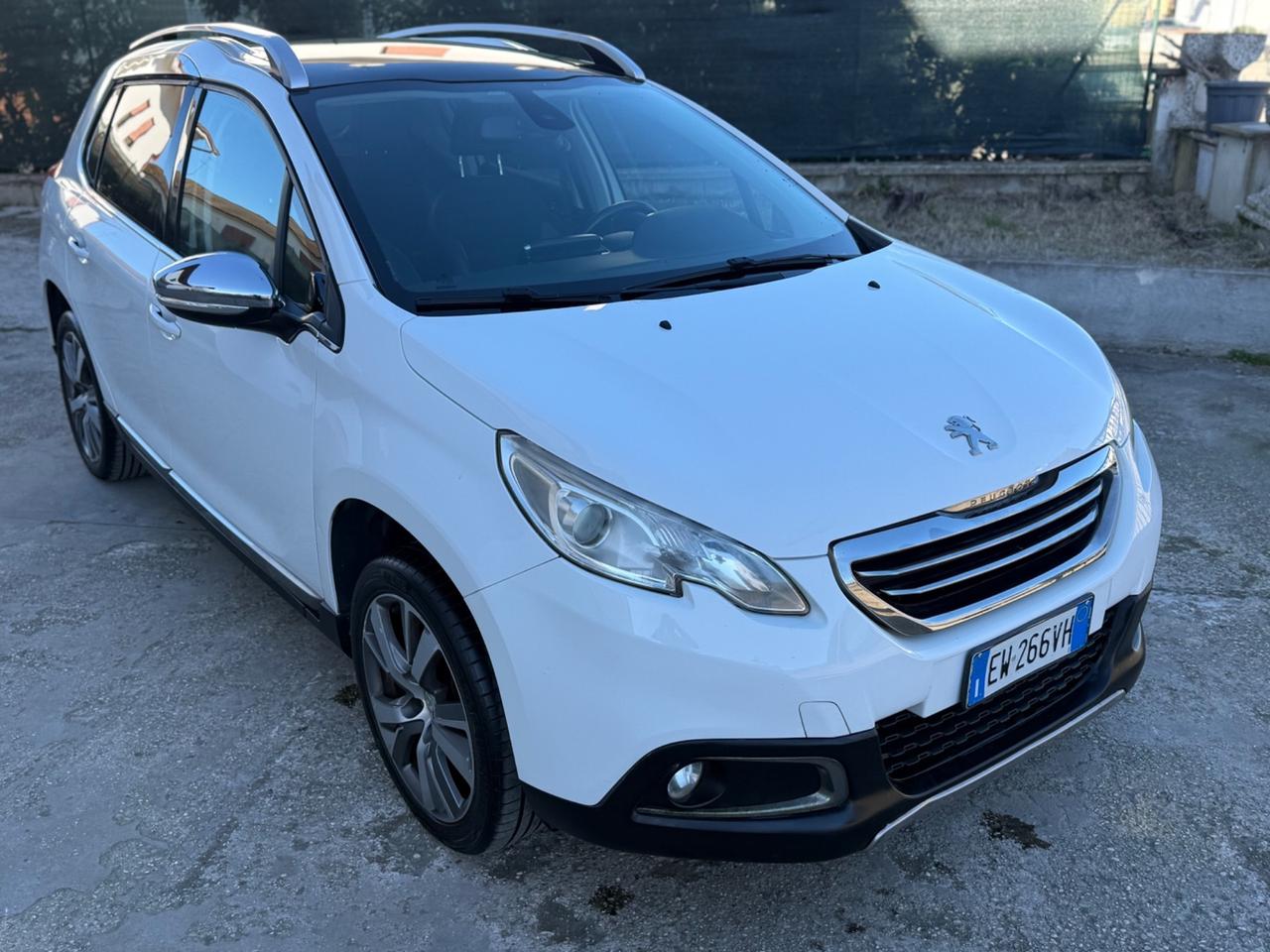 Peugeot 2008 1.6 Benzina FULL OPT 2014 TETTO PANORAMICO