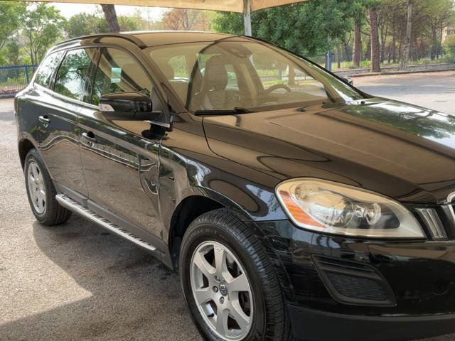 VOLVO XC60 D4 Geartronic Momentum