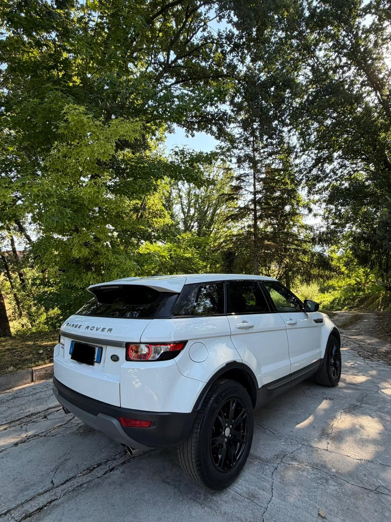Land Rover Range Evoque 2.2 TD4 5p. Dynamic