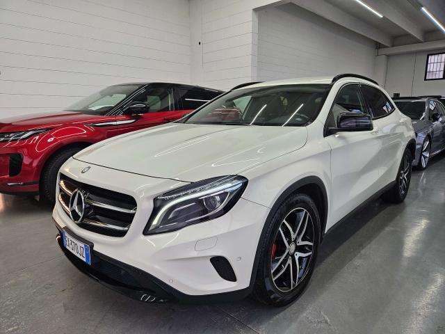 Mercedes-Benz GLA 220 GLA-X156 2014 d (cdi) Premium 4matic 170cv auto