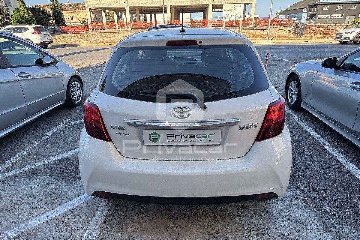TOYOTA Yaris 1.4 D-4D 5 porte Lounge