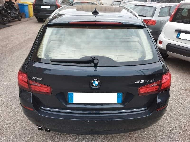 Bmw 530d xDrive 258CV Touring Luxury