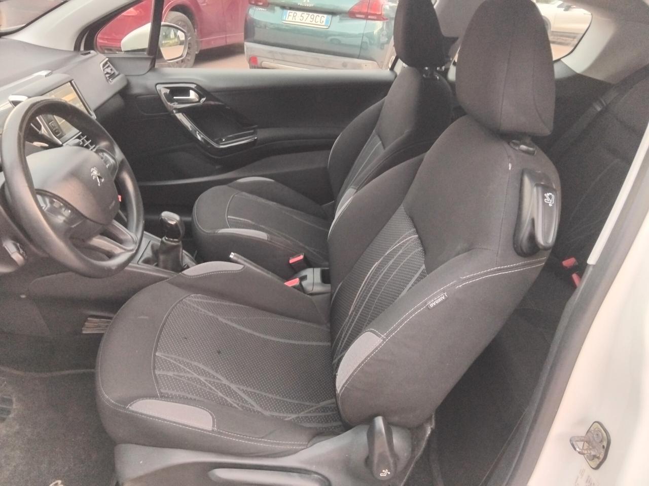 PEUGEOT 208 VTi 60KW 3 PORTE INTEGRA