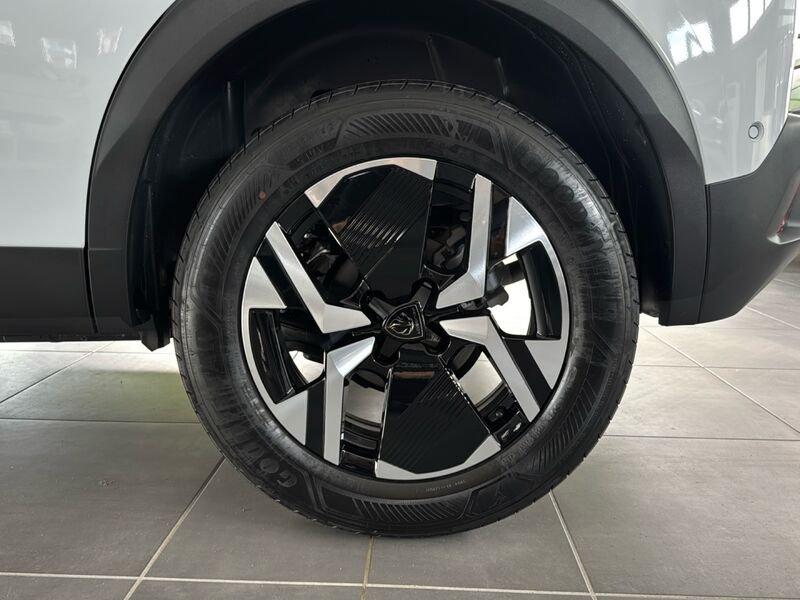Peugeot 2008 1.2 Allure Pure Tech 100cv