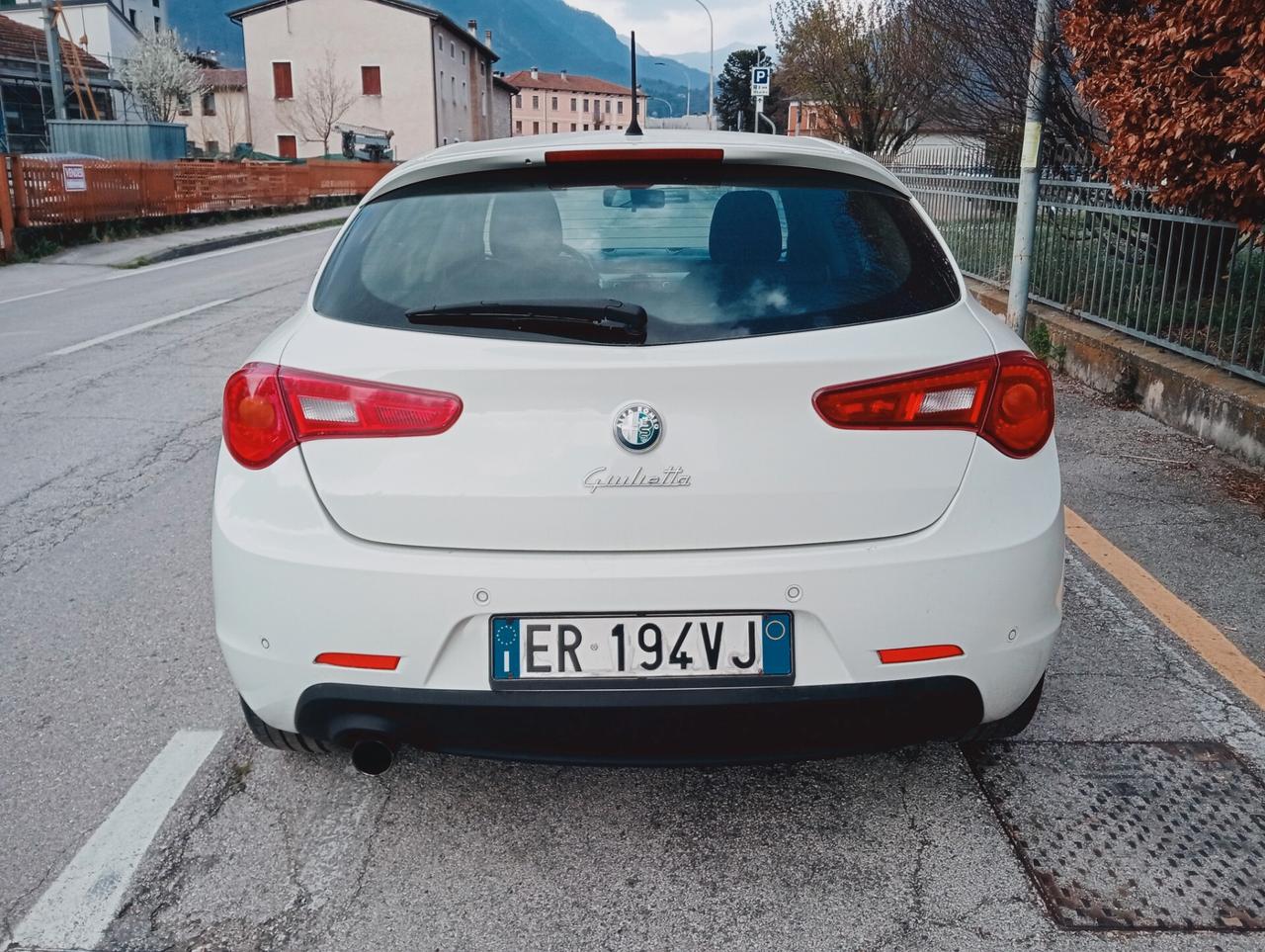Alfa Romeo Giulietta 1.6 JTDm-2 105 CV Progression