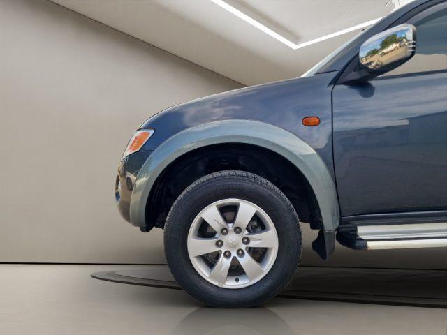 MITSUBISHI L200 2.5 DI-D/136CV Double Cab Invite