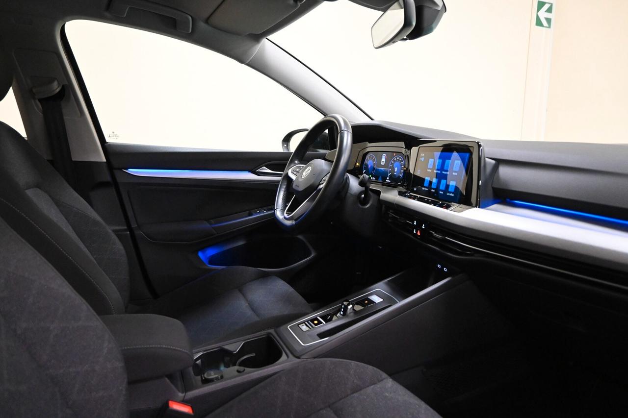 VOLKSWAGEN Golf 8ª serie Golf 1.0 eTSI EVO DSG...