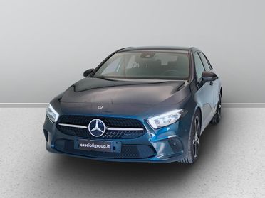 Mercedes-Benz Classe A - W177 2018 - A 180 d Sport auto